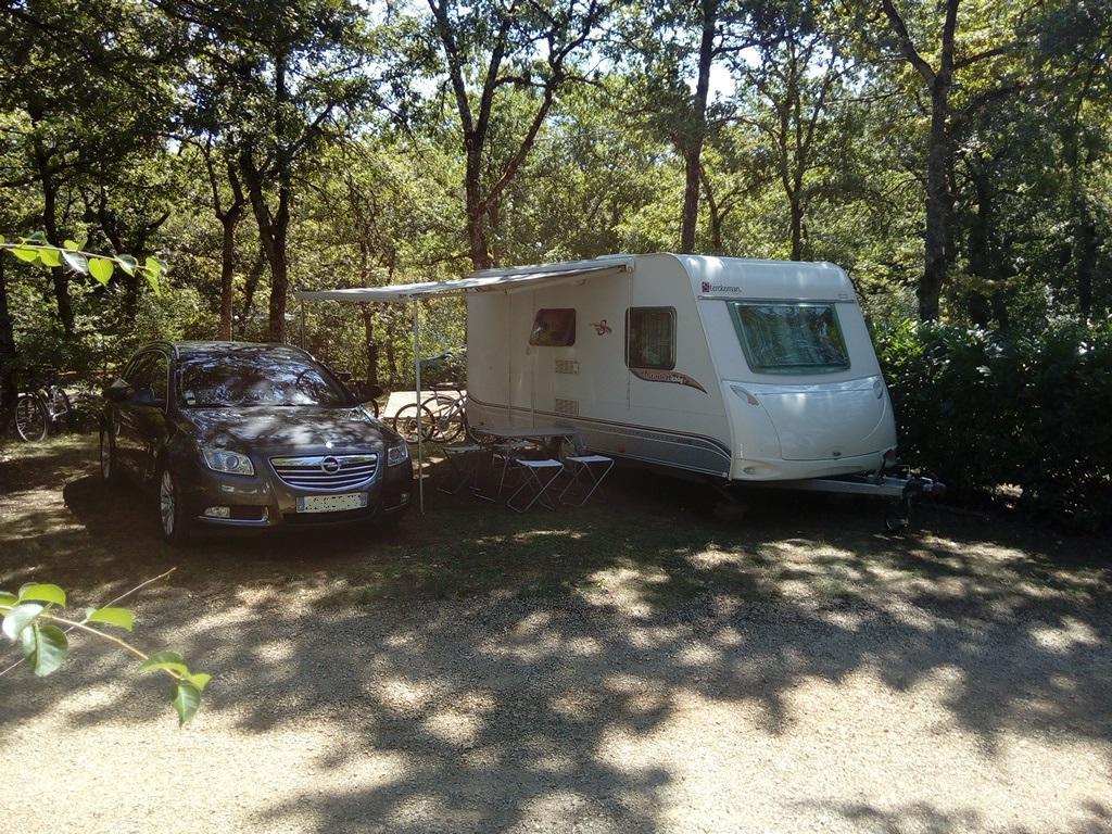 Camping Au Bois Dormant Hotell Chauffour-sur-Vell Exteriör bild